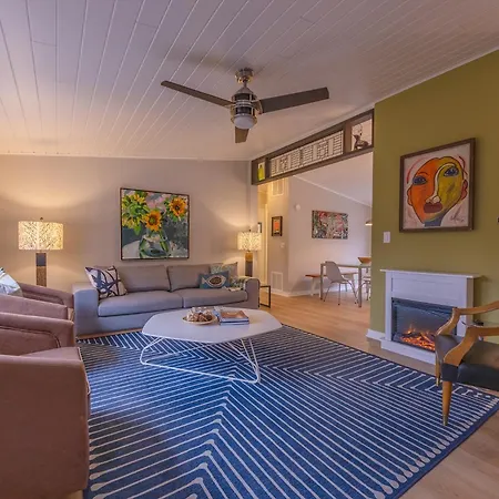 Douglas Woods Retreat - Modern Cottage - Newly Remodeled! Walking Distance To Downtown Douglas!